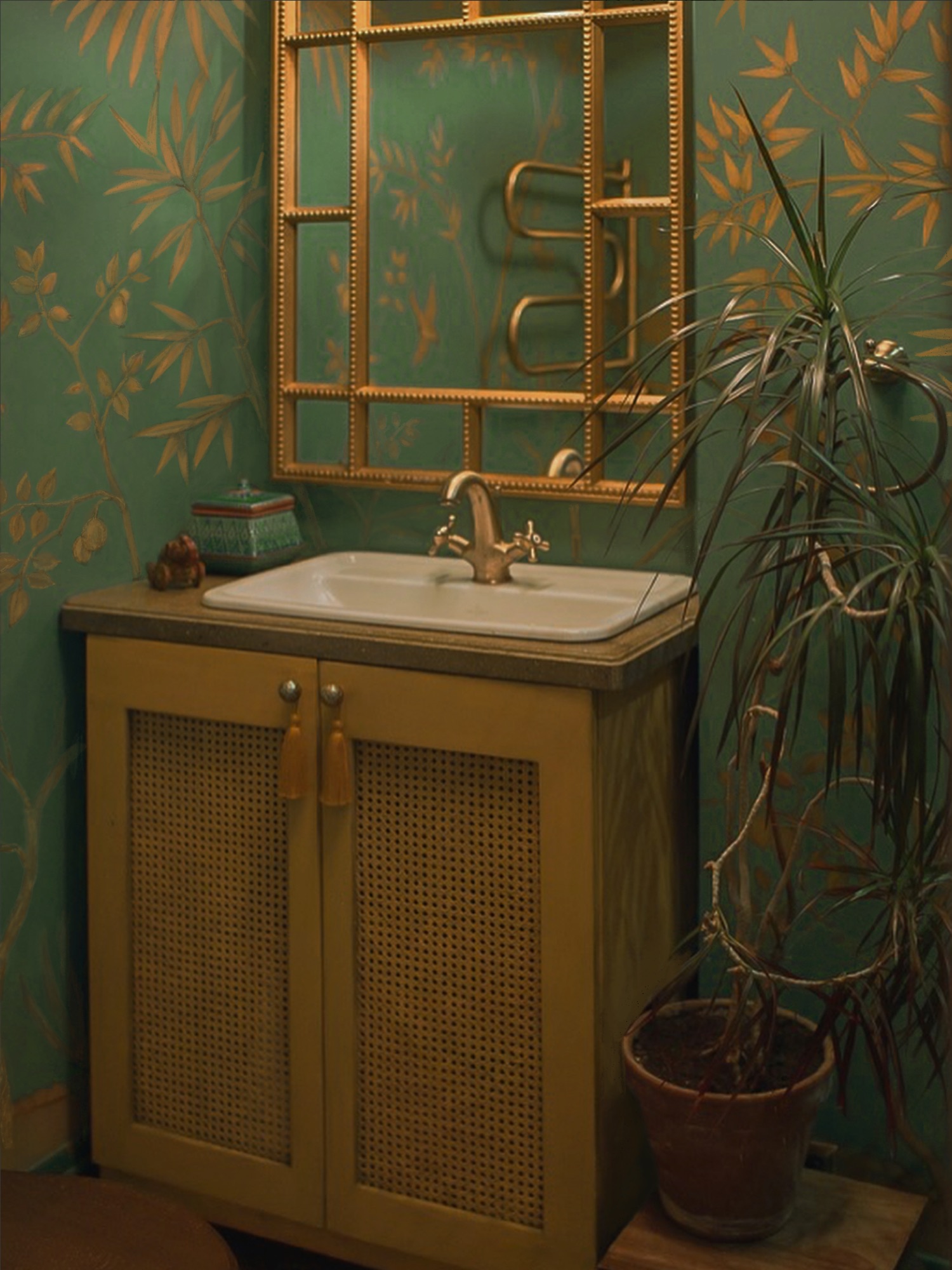 Chinoiserie Bathroom